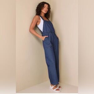 Lulus Effortless Persona Dark Wash Chambray Wide-Leg Jumpsuit spring summer